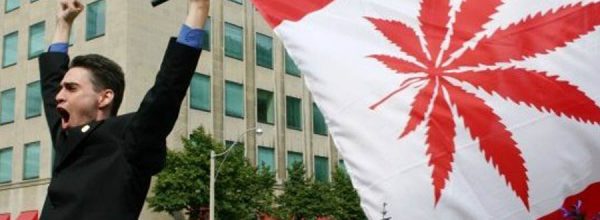 Maconha poderia gerar 5 bilhões em impostos. Canada POT FLAG Cannabis Smoke Buddies www.smokebuddies.com.br