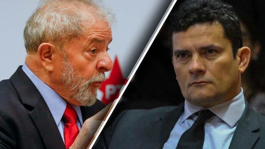 #PraCegoVer: Em destaque, fotomontagem em que temos no lado esquerdo ex-presidente Lula de perfil e na direita Sergio Moro.