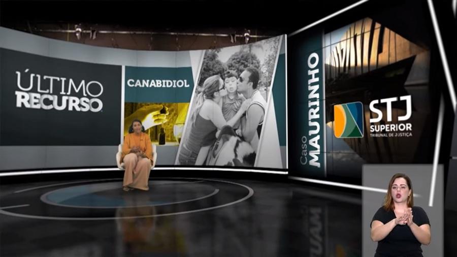 Captura de tela do “Último Recurso”, programa do STJ, que mostra a apresentadora sentada e um cenário virtual com as informações do programa e uma foto de Mauro junto a seus pais.
