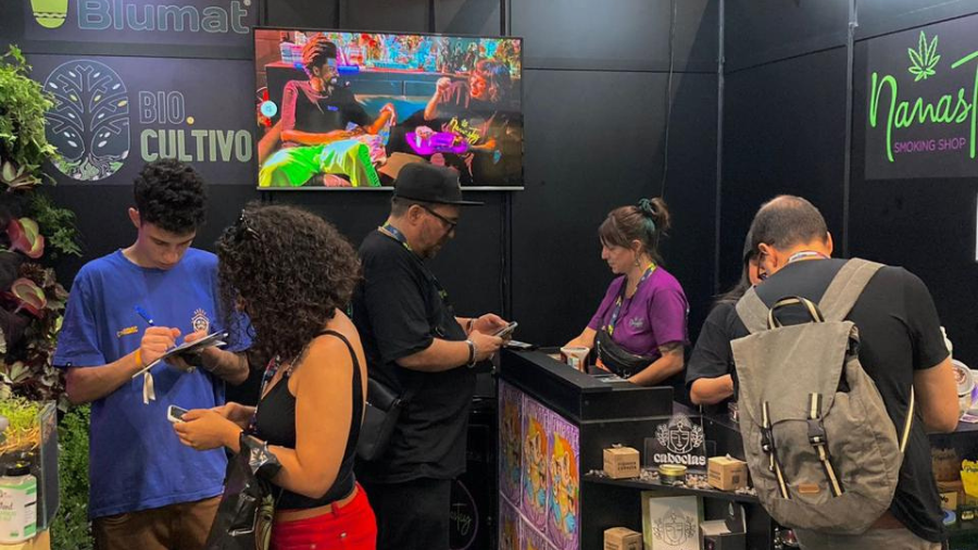 Stand Namastey Headshops ExpoCannabis Brasil